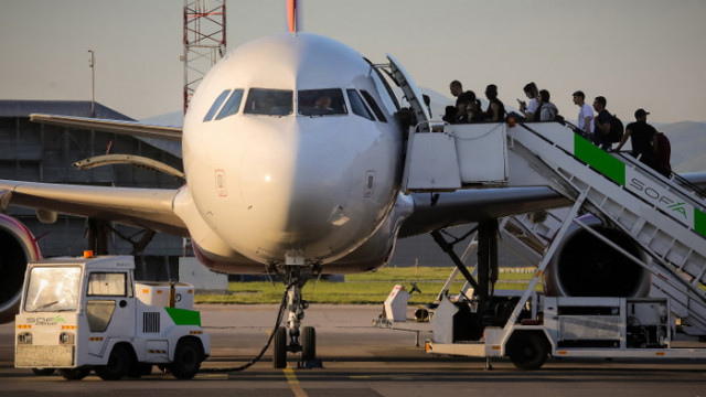 Едва 88 са полетите изпълнени от летище София по чартърни
